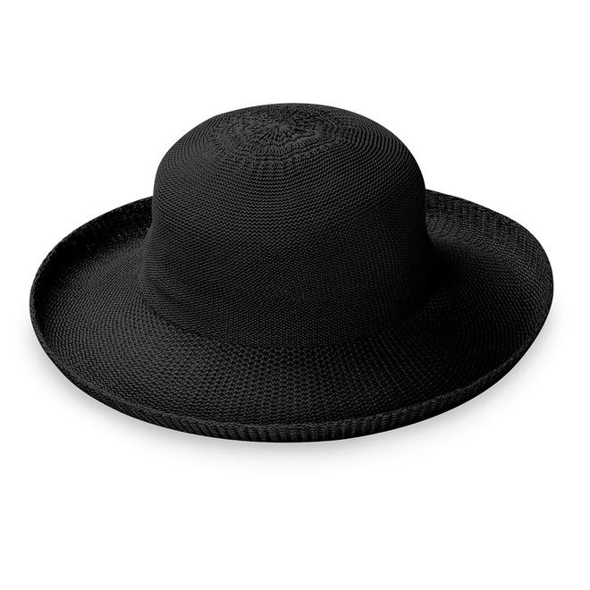 Black wide-brimmed woven sun hat